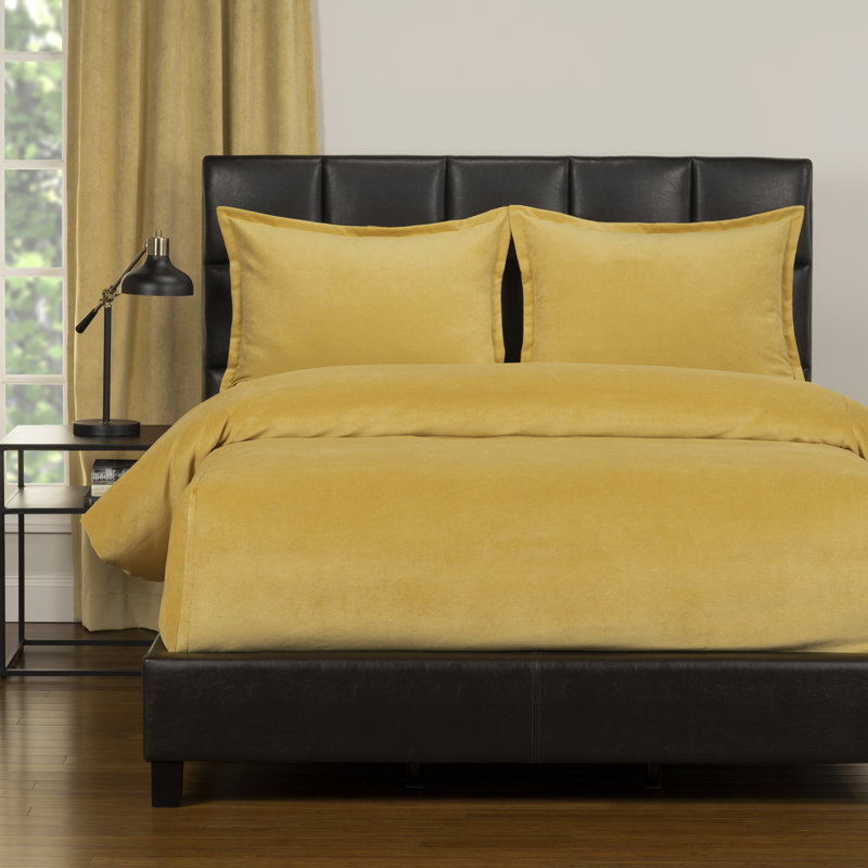 Siscovers Mixology Velvet Bed Cap Comforter Set with Sewn Corners